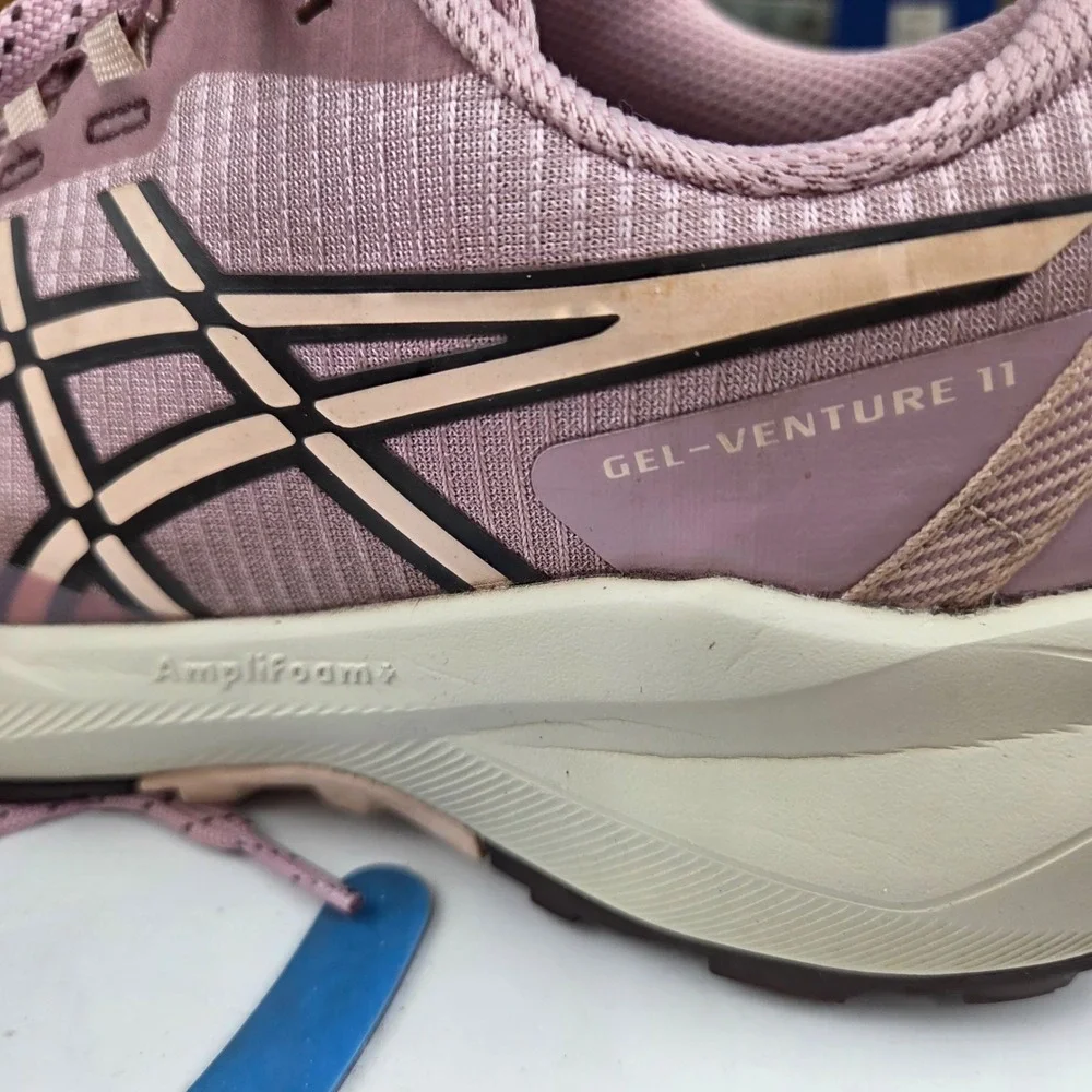 Asics Gel-Venture 11 Womens 10 Trail Running Shoes Pink Mauve 1012B933 Sneaker